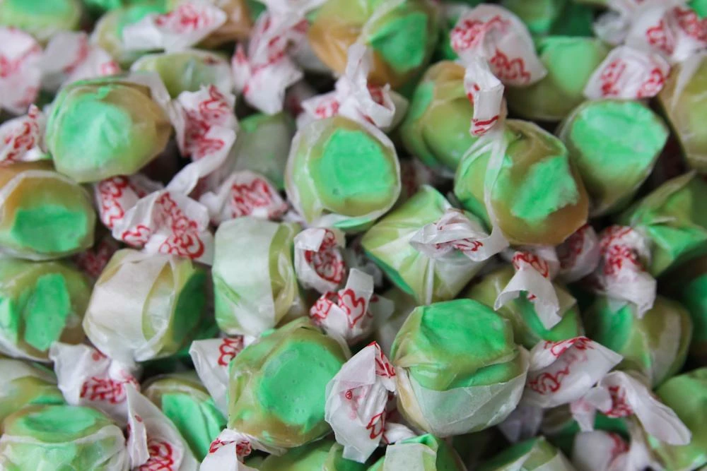 Joy's De'Lights Salt Water Taffy Caramel Apple