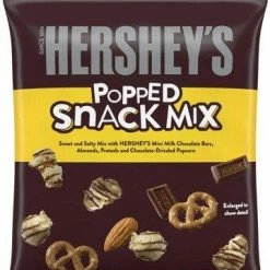 Joy's De'Lights Hershey's Popped Snack Mix 113g All Candy