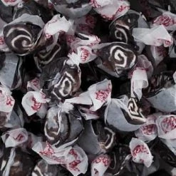 Joy's De'Lights Salt Water Taffy Licorice Swirl